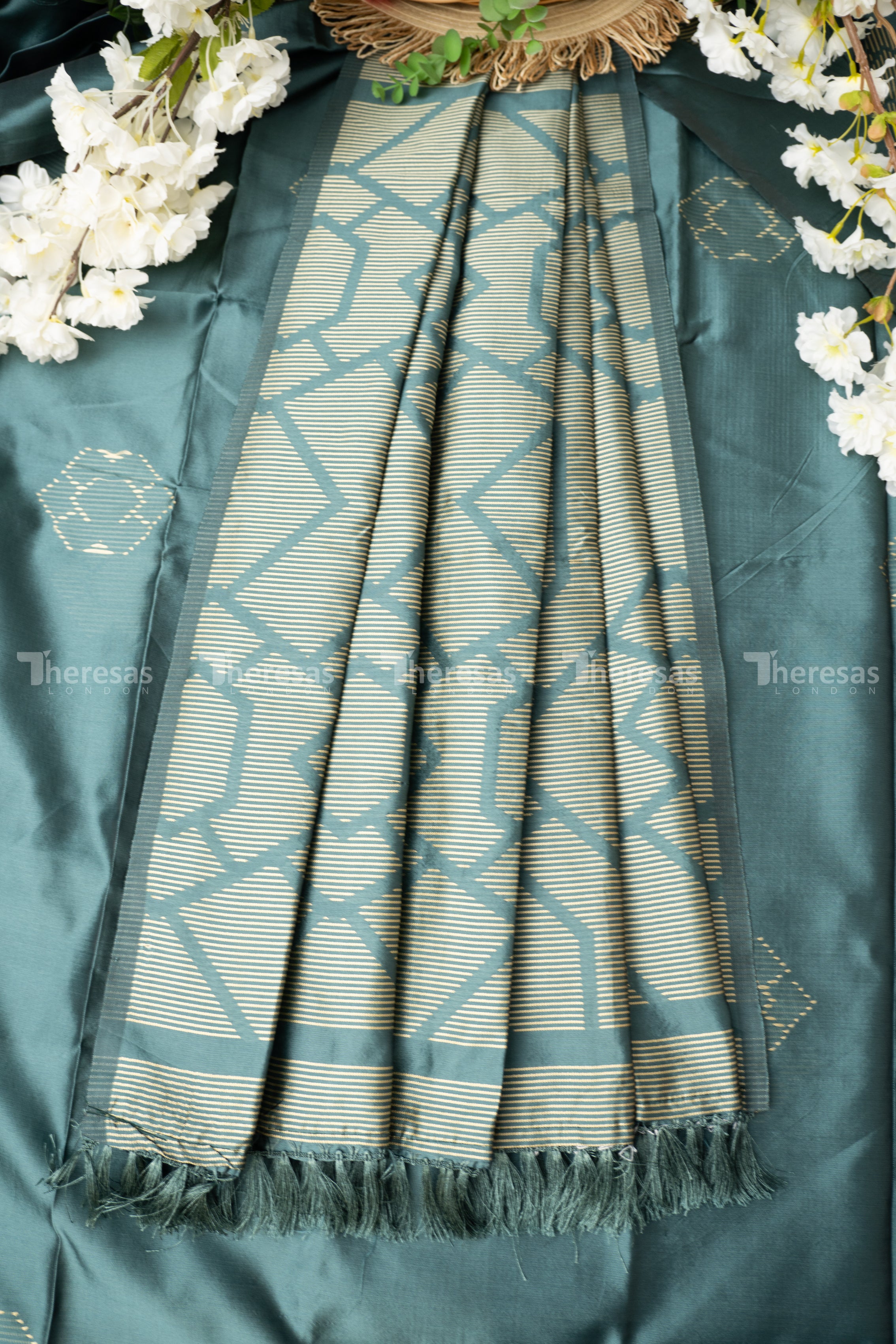 Semi Soft Silk Saree (10021)