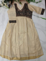 Kurti (5585)